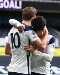  凯恩确认留队，热刺与韩国球星续长约  