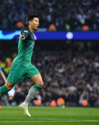  热刺孙兴慜梅开二度率队客场击败狼队