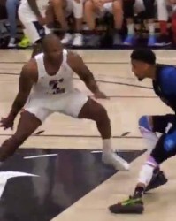  三球脚踝扭伤休战，黄蜂战绩下滑危机  