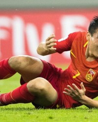  索肖前锋把握机会能力欠佳错失多次良机