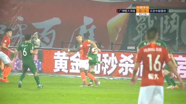  德甲新政争议不断 VAR判罚再掀舆论风波  